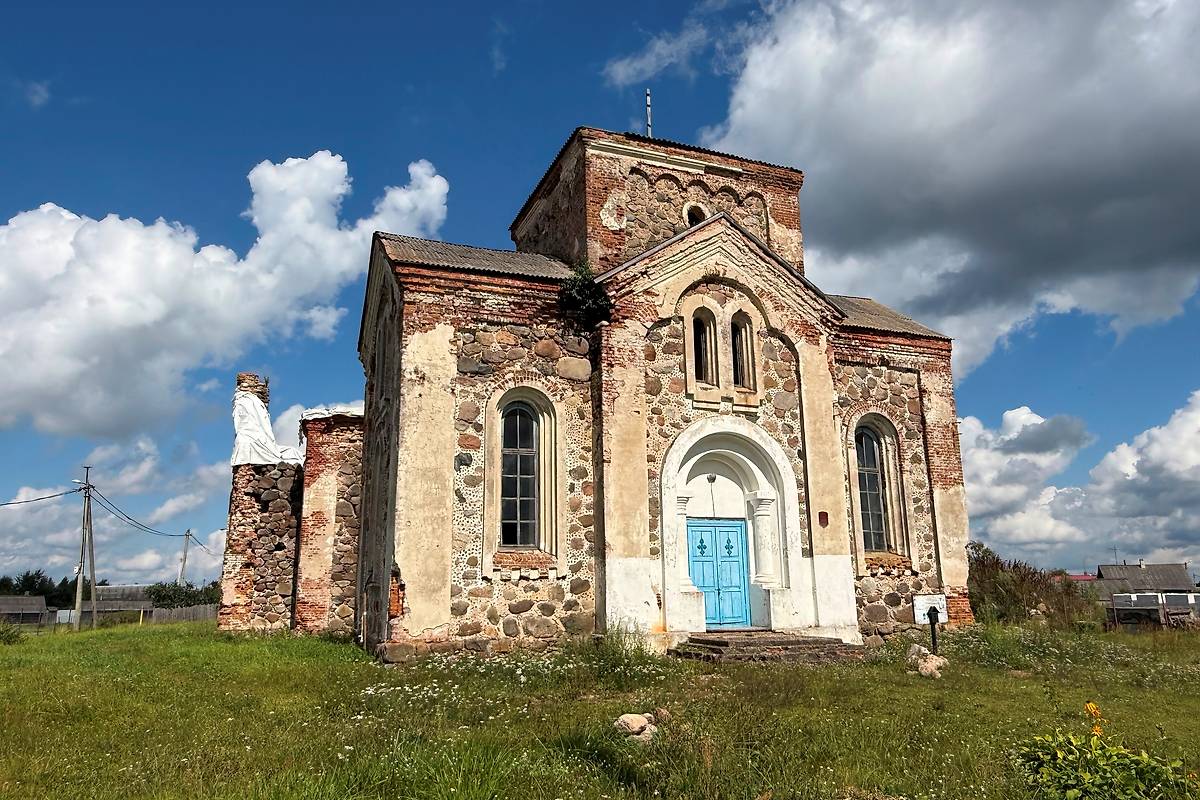 фасады. Церковь Всех Святых, Бегомль (Докшицкий район, Беларусь, Витебская область)