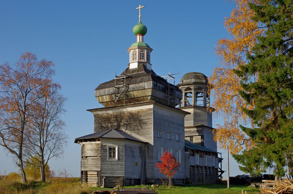 Поле (Есенская). Церковь Богоявления Господня. фасады