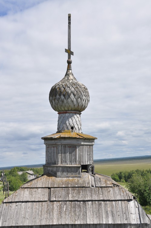 Церковь Николая Чудотворца, Сырья (Онежский район, Архангельская область). архитектурные детали
