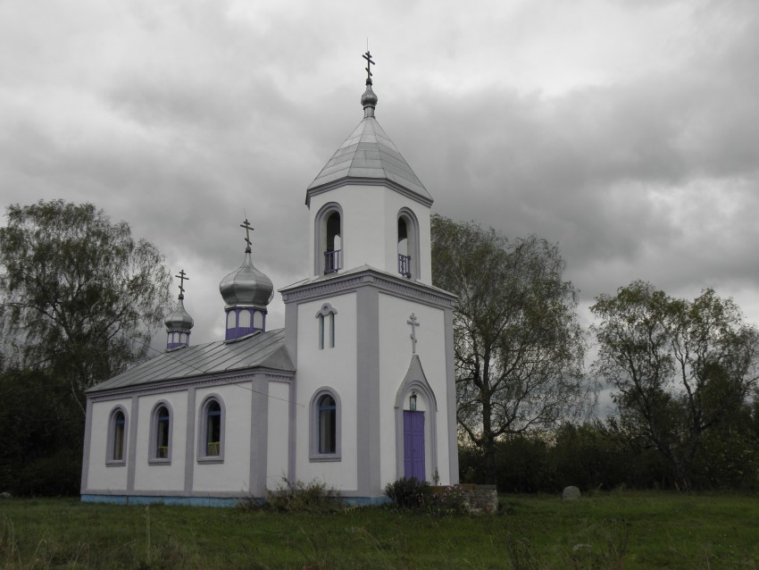 Церковь Иоанна Богослова, Большие Нестановичи (Логойский район, Беларусь, Минская область). общий вид в ландшафте