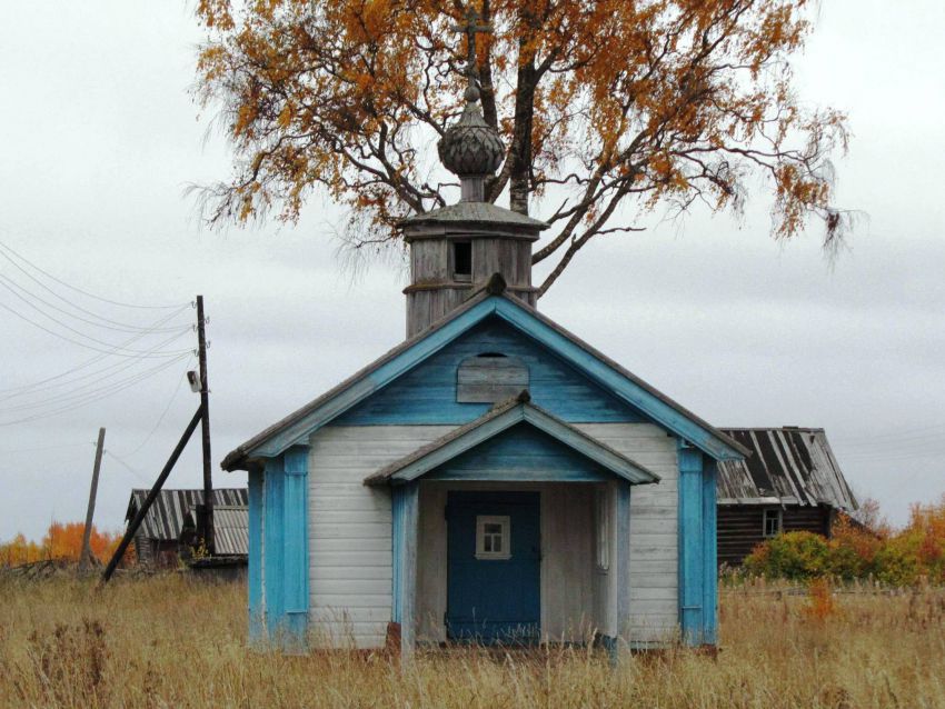 Часовня Кирилла Сырьинского, Сырья (Онежский район, Архангельская область). фасады, вид с запада