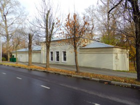 Москва. Церковь Михаила Архангела при Голицынской больнице