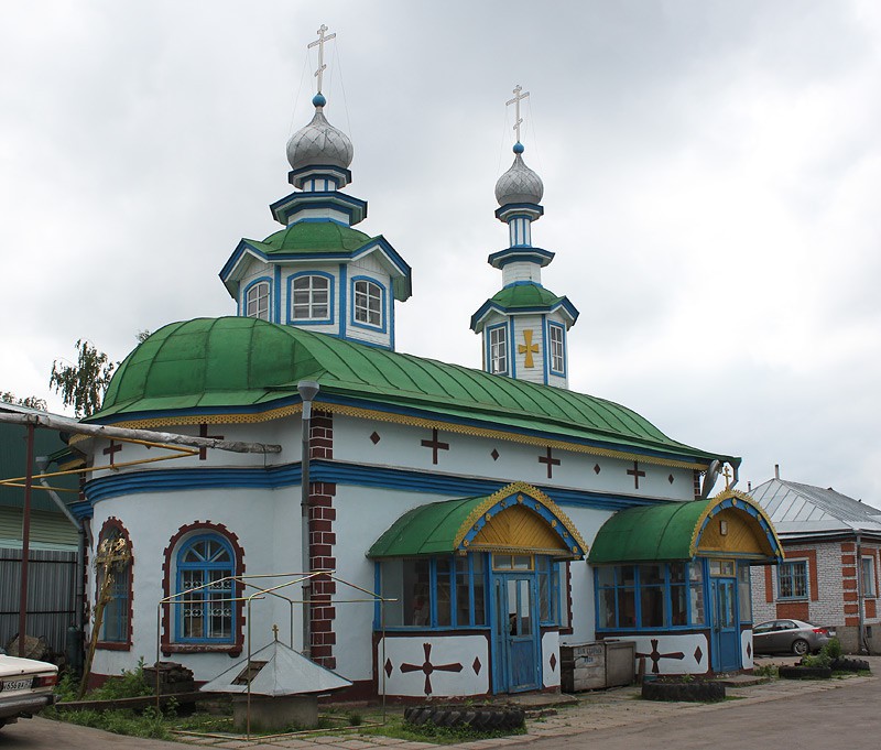 Канаш. Церковь Варнавы апостола. фасады