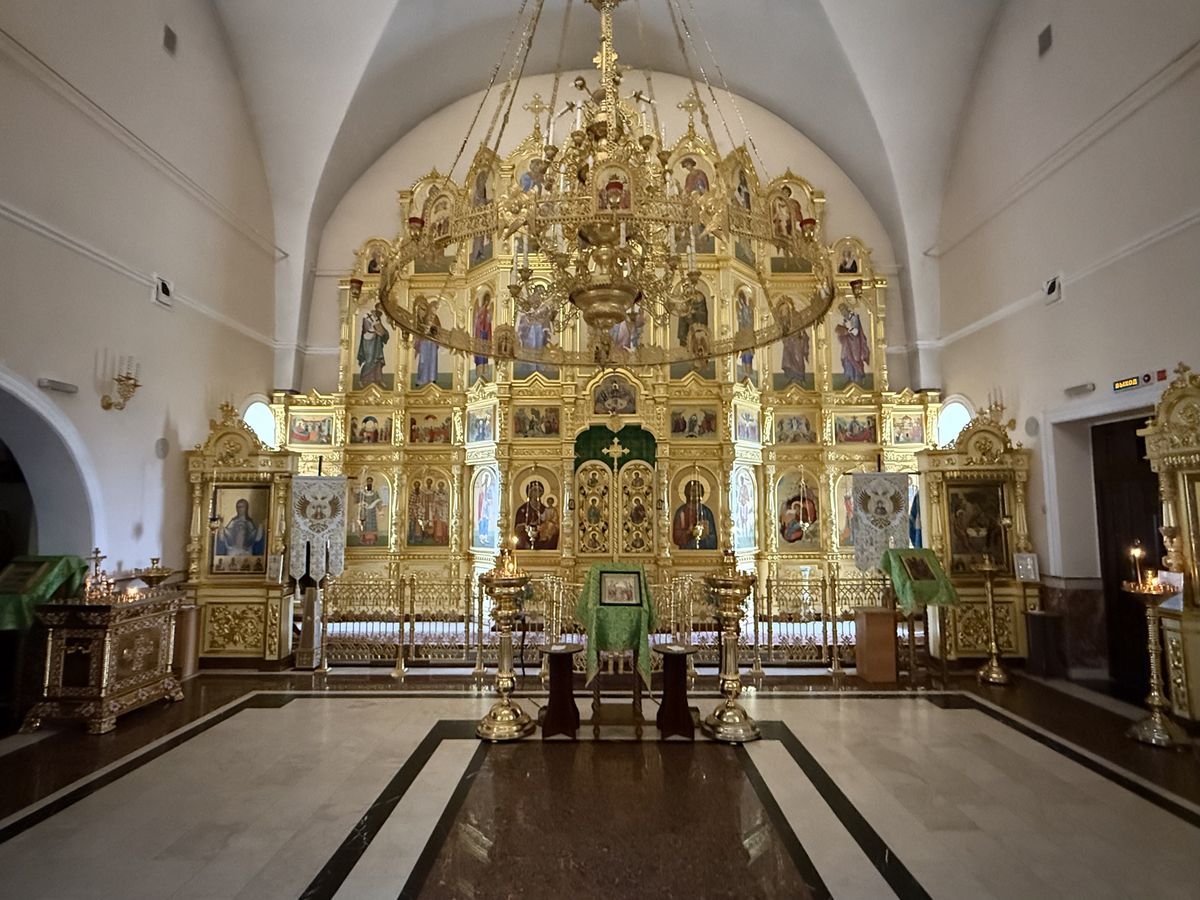 Церковь Рождества Христова, Пангоды (Надымский район и г. Надым, Ямало-Ненецкий автономный округ). интерьер и убранство, Иконостас