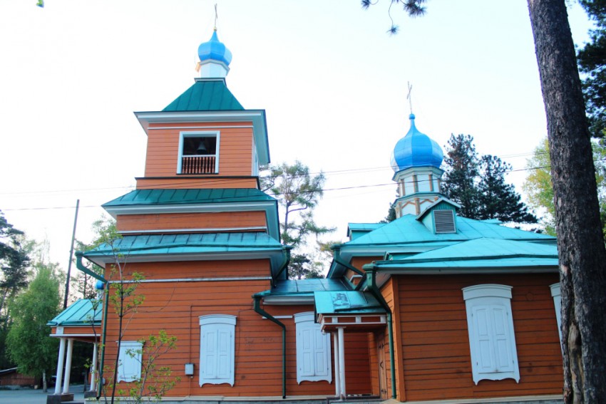 Иркутск. Церковь Михаила Архангела. художественные фотографии, Вид с юга