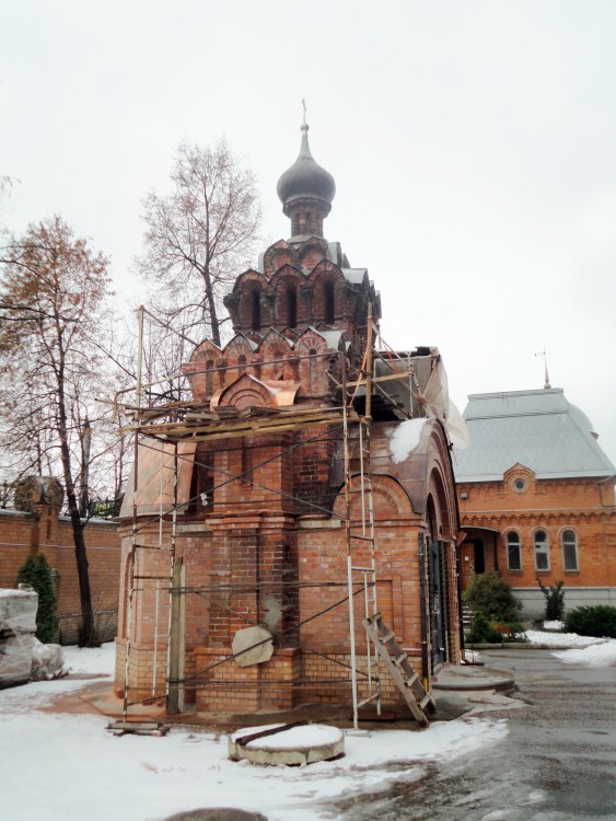 Иваново. Введенский женский монастырь. Часовня Амвросия Медиоланского. общий вид в ландшафте