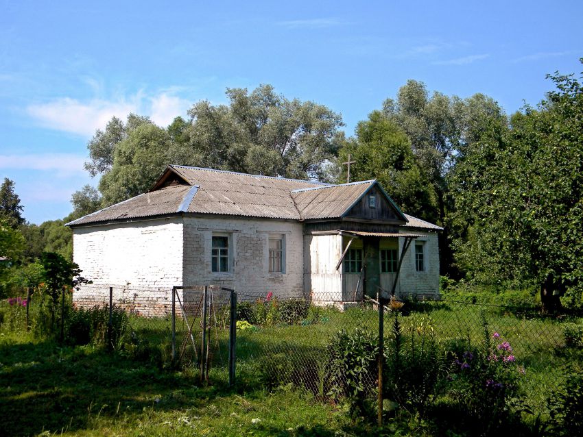 Церковь Покрова Пресвятой Богородицы, Амонь (Хомутовский район, Курская область). общий вид в ландшафте