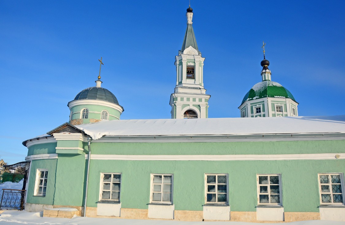 Тверь. Екатерининский женский монастырь. Часовня Серафима Саровского. фасады