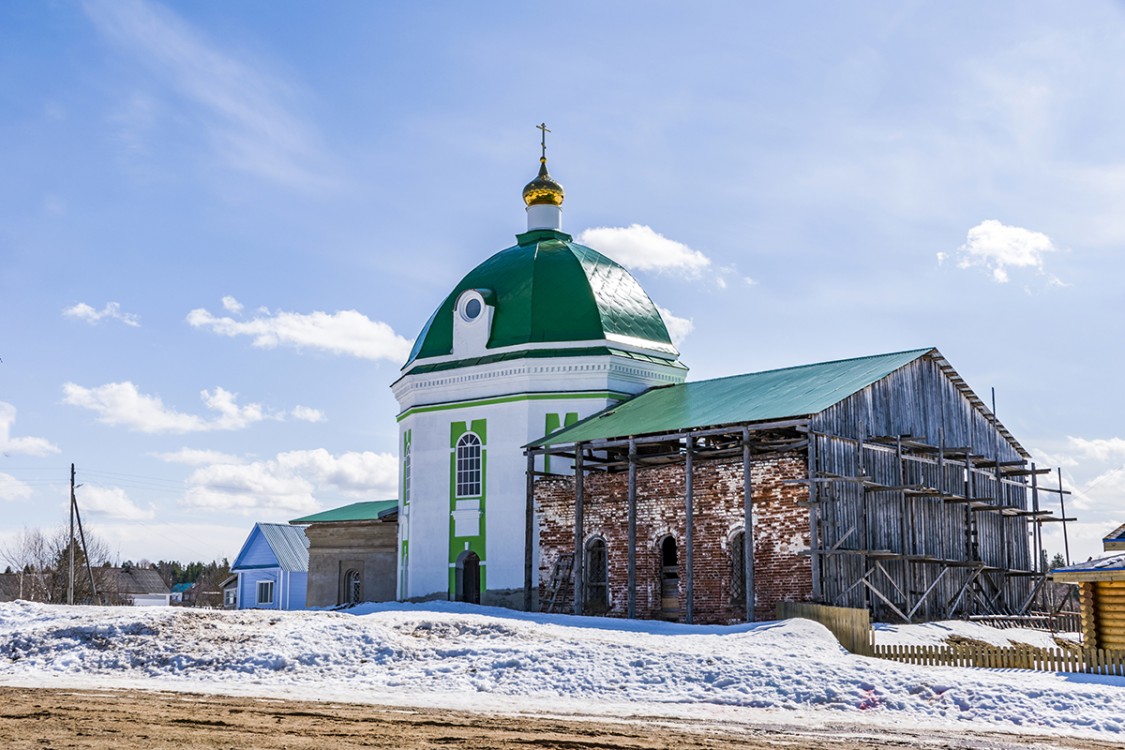 Церковь Троицы Живоначальной, Троица (Белохолуницкий район, Кировская область). фасады, Троицкая церковь