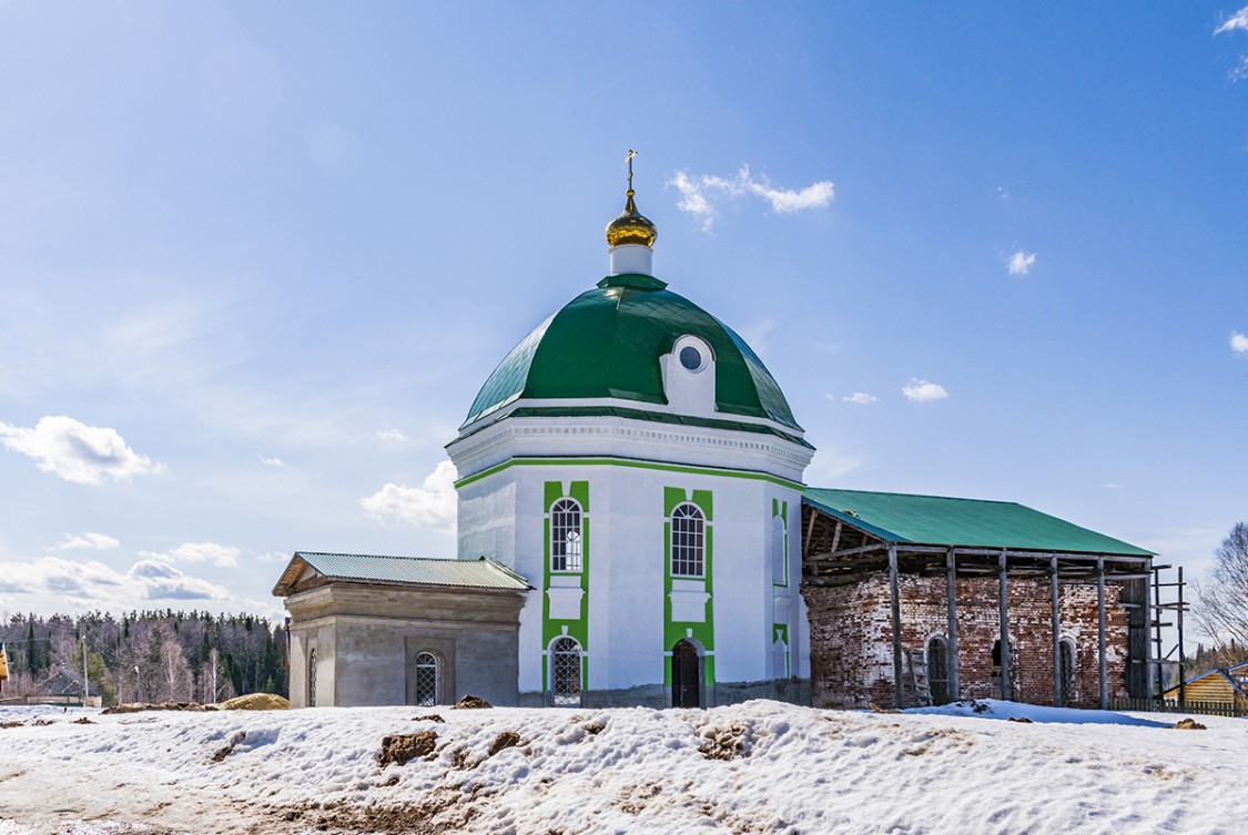 Церковь Троицы Живоначальной, Троица (Белохолуницкий район, Кировская область). фасады, Троицкая церковь