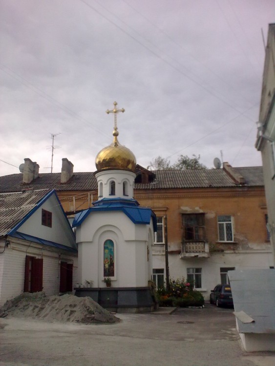 Житомир. Церковь Михаила Архангела. общий вид в ландшафте, Часовня (для хранения святой воды) на территории собора