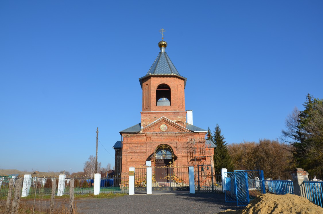 Церковь Благовещения Пресвятой Богородицы, Миленино (Фатежский район, Курская область). фасады