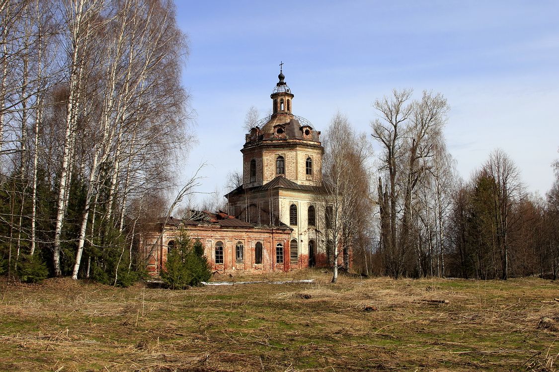 Верхнеивкино, урочище. Церковь Троицы Живоначальной. фасады