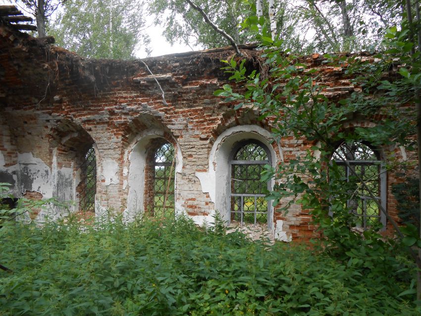 Церковь Воздвижения Креста Господня, Чигирень, урочище (Нолинский район, Кировская область). интерьер и убранство