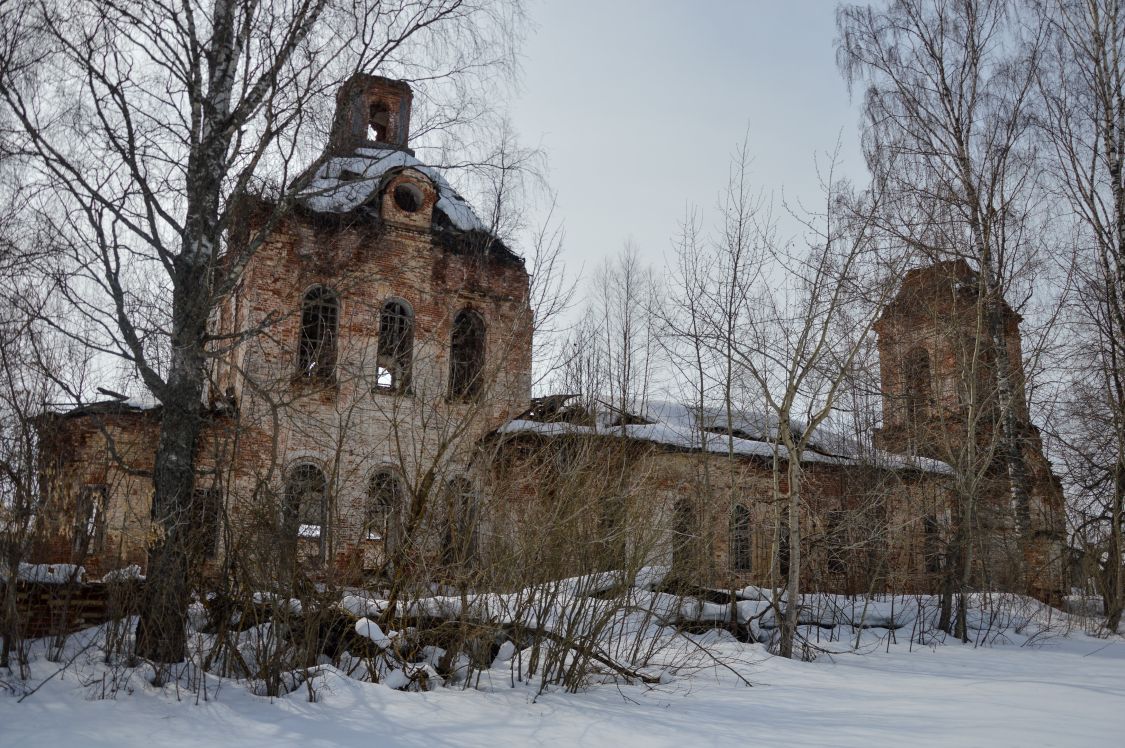 Церковь Сретения Господня, Роговое (Слободской район, Кировская область). фасады