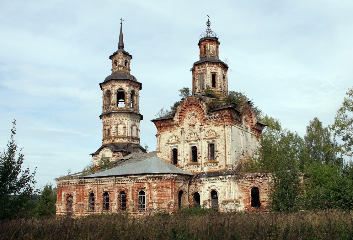 Церковь Владимирской иконы Божией Матери, Верхкумёны, урочище (Кумёнский район, Кировская область). фасады
