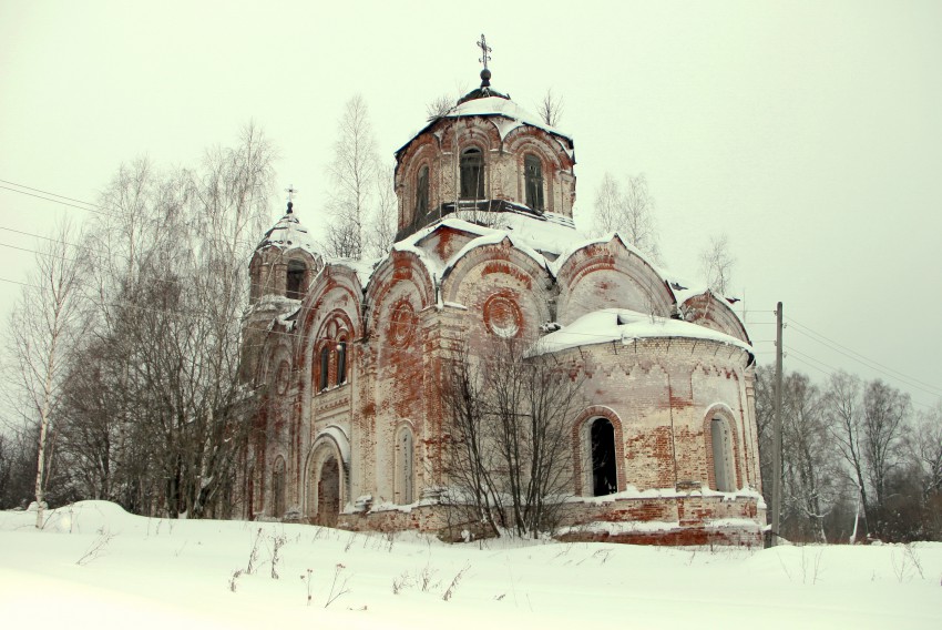 Церковь Вознесения Господня, Лутошкино (Кумёнский район, Кировская область). фасады