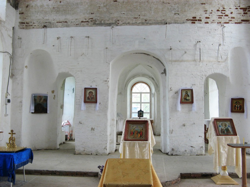 Церковь Вознесения Господня, Ильинск (Советский район, Кировская область). интерьер и убранство, Возрождение главного алтаря и иконостаса  храма 