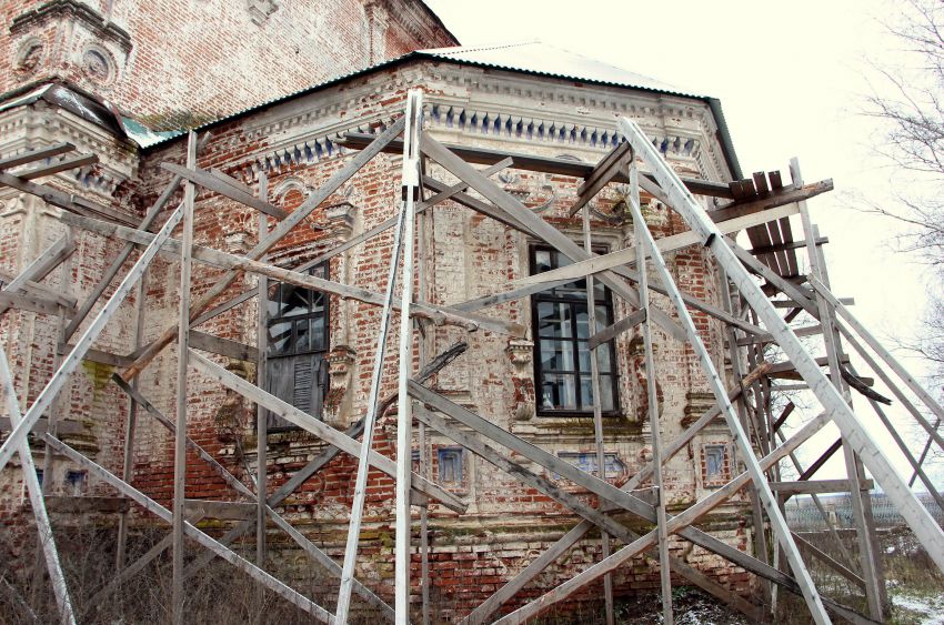 Церковь Спаса Нерукотворного Образа, Архангельское (Немский район, Кировская область). документальные фотографии, алтарь