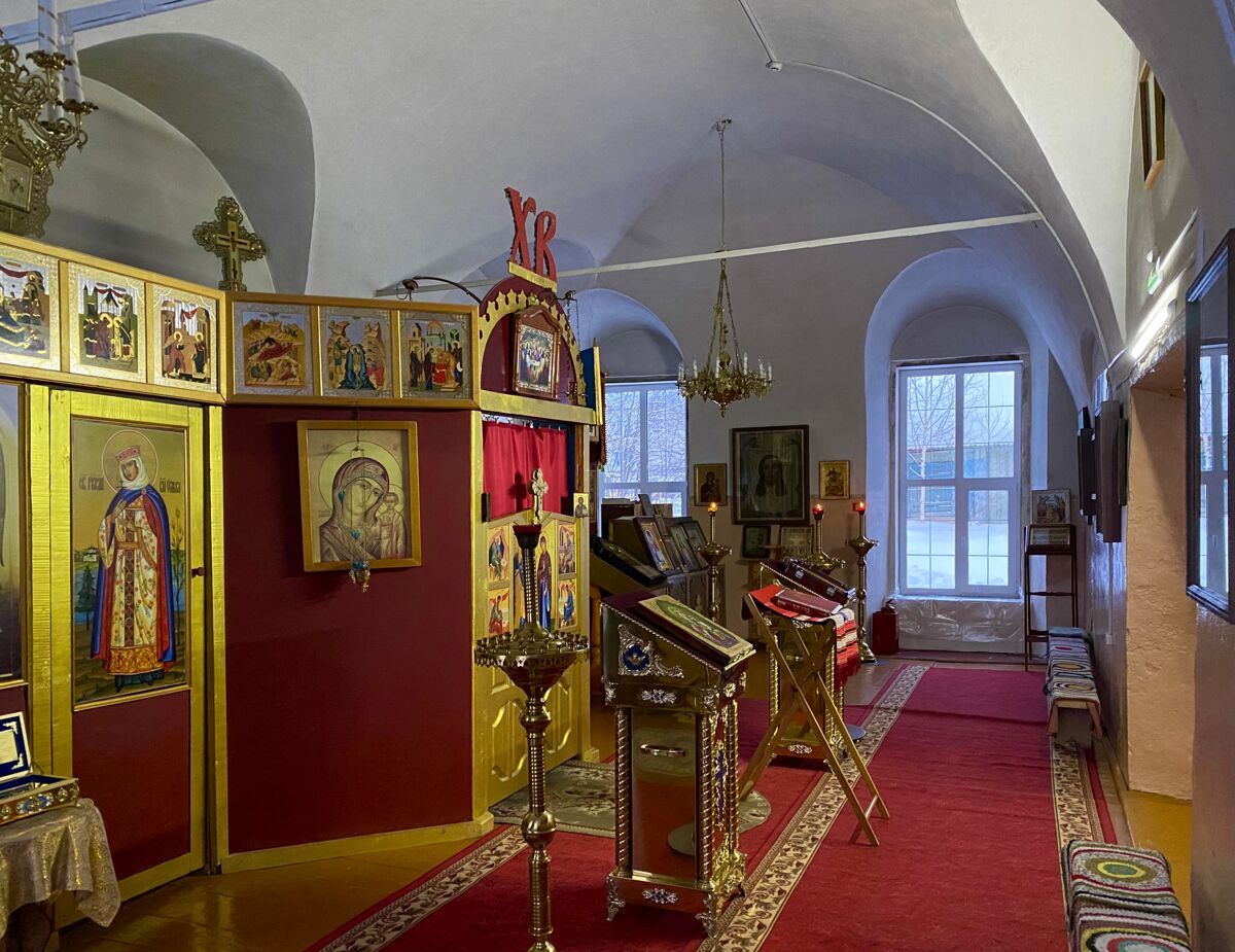 Церковь Спаса Нерукотворного Образа, Архангельское (Немский район, Кировская область). интерьер и убранство, Молитвенное помещение в западном отсеке трапезной