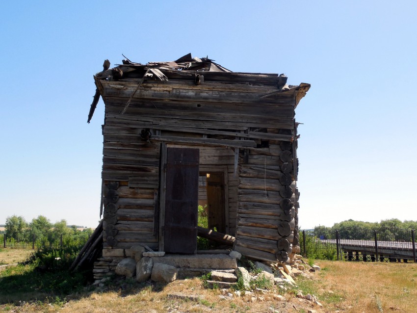 Церковь Троицы Живоначальной (старая), Старый Токмак (Заинский район, Республика Татарстан). фасады
