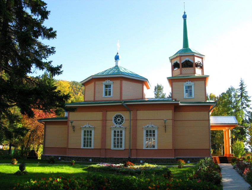 Листвянка. Церковь Николая Чудотворца. фасады