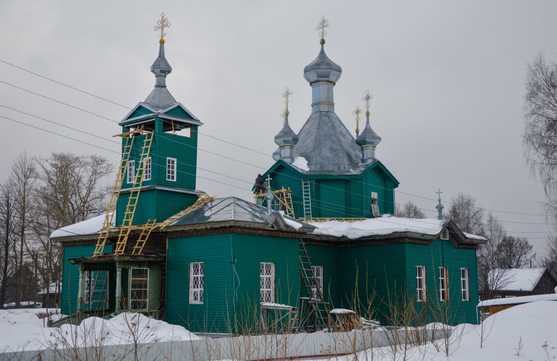 Фалёнки. Церковь Георгия Победоносца. фасады