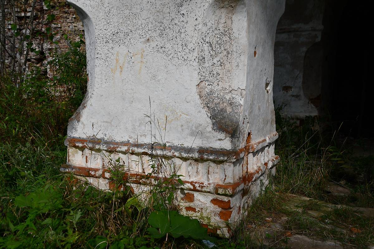 архитектурные детали. Церковь Успения Пресвятой Богородицы, Добрыни (Максатихинский район, Тверская область)