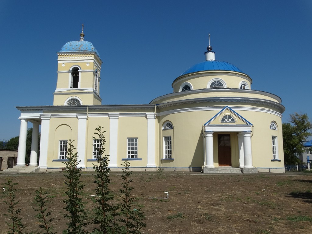 Церковь Покрова Пресвятой Богородицы, Кардаилово (Илекский район, Оренбургская область). фасады