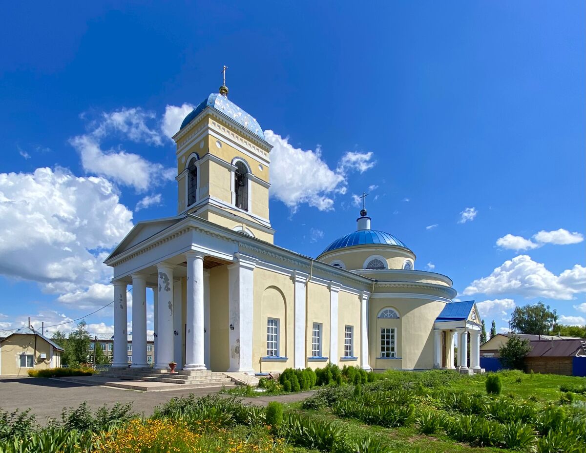 Церковь Покрова Пресвятой Богородицы, Кардаилово (Илекский район, Оренбургская область). фасады, Вид с юго-запада