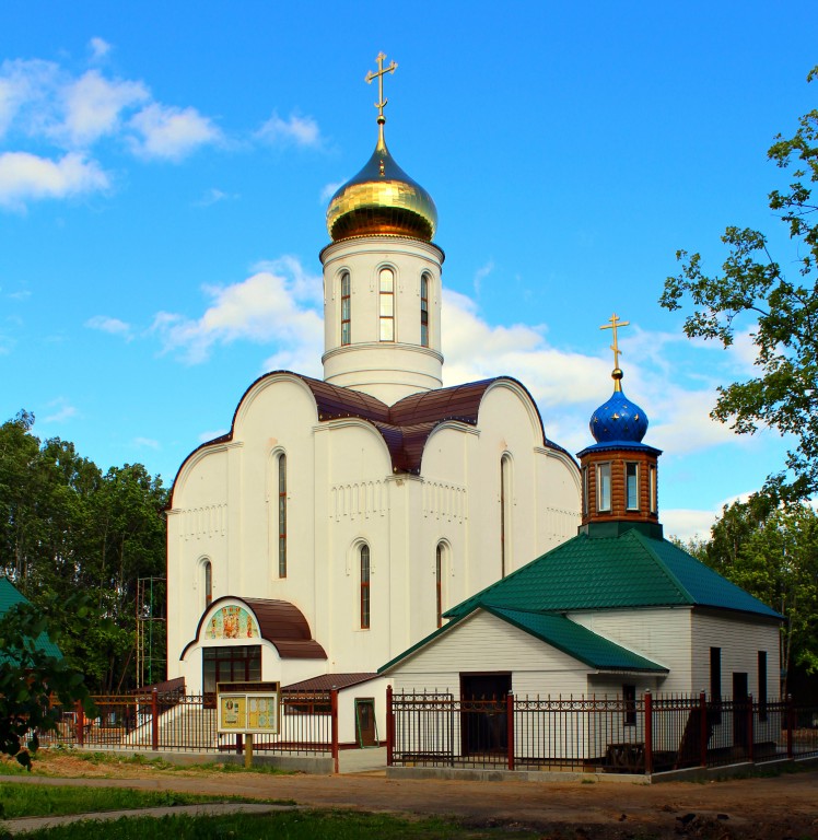 Краснозаводск. Церковь Всех Святых в земле Российской просиявших. фасады