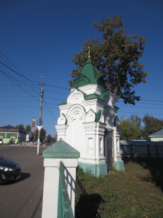 Часовня Троицы Живоначальной, Зарайск (Зарайский городской округ, Московская область). фасады