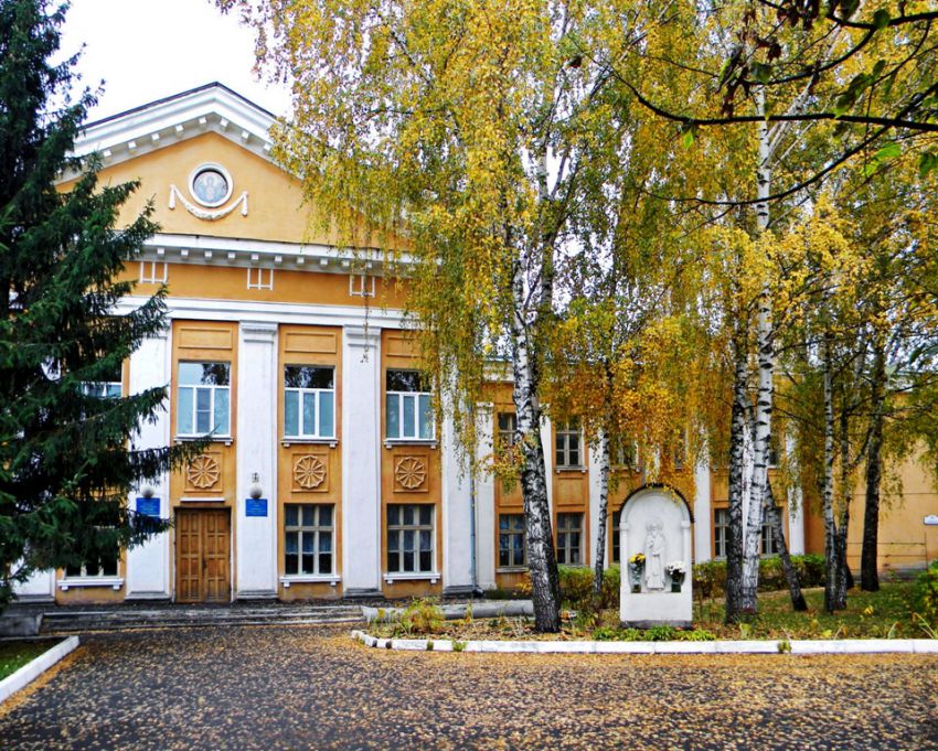 Домовая церковь Феодосия Печерского при православной гимназии им. Феодосия Печерского, Курск (Курск, город, Курская область). фасады