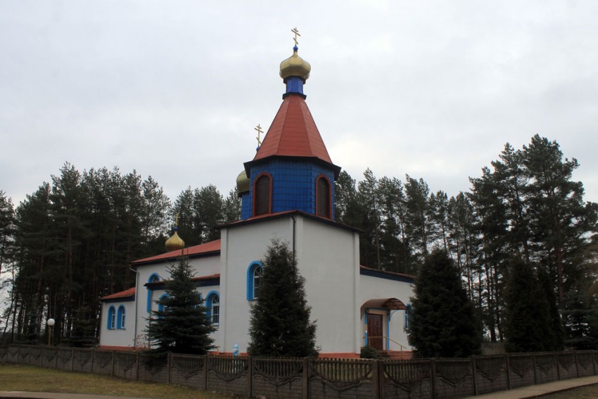 Церковь Преображения Господня (новая), Занарочь (Мядельский район, Беларусь, Минская область). фасады