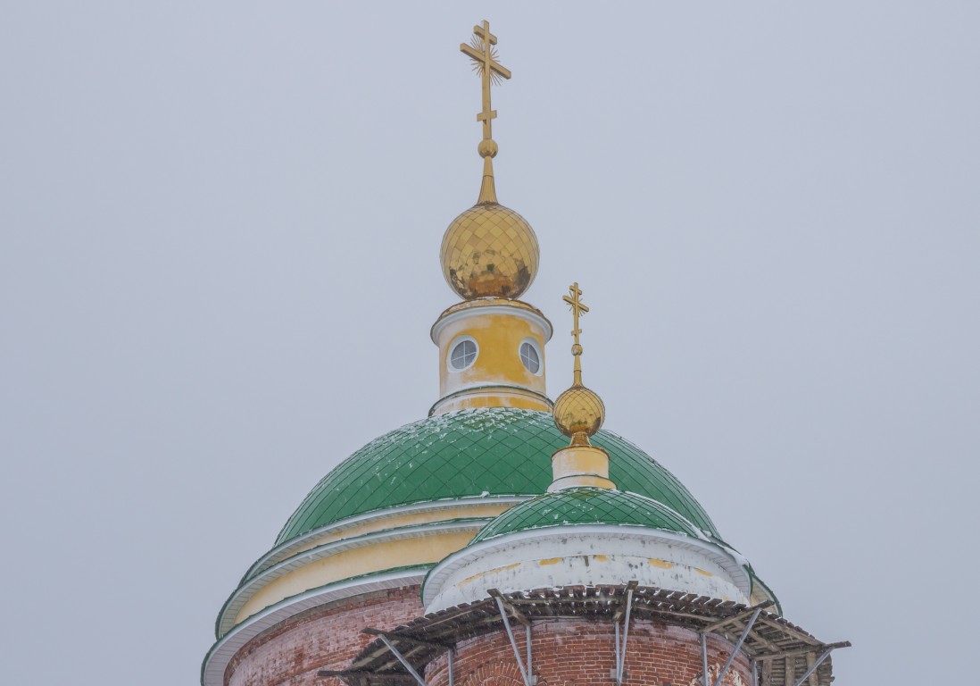 Церковь Воскресения Христова, Гагарино (Пичаевский район, Тамбовская область). архитектурные детали, Восстановленные купола и главки