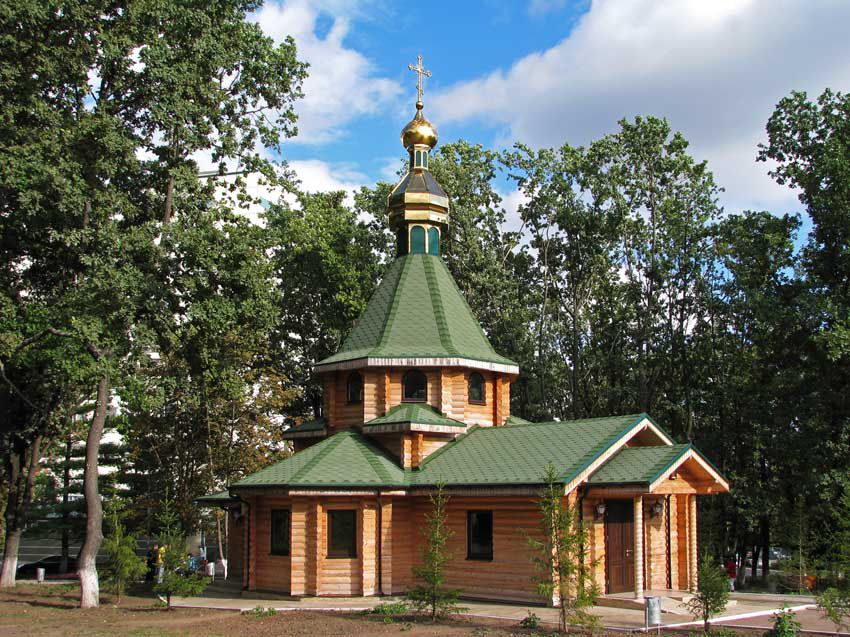 Церковь Пантелеимона Целителя при больнице скорой помощи №4, Харьков (Харьков, город, Украина, Харьковская область). фасады