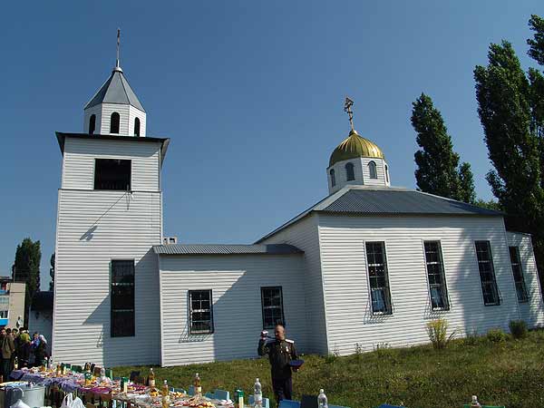 Колодезный. Церковь Тихона, Патриарха Всероссийского. документальные фотографии