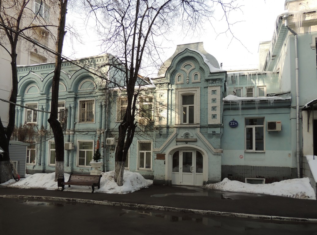 Домовая церковь Сергия Радонежского при родильном доме им. С. В. Лепехина, Басманный (Центральный административный округ (ЦАО), г. Москва). фасады