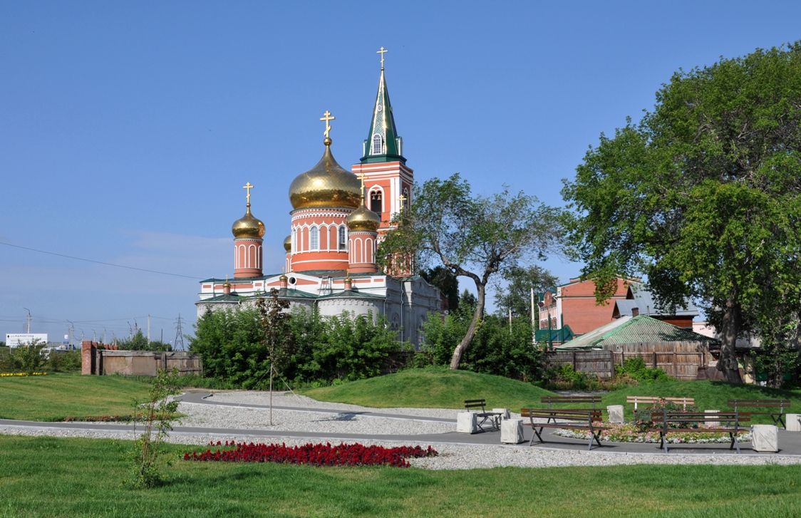 Знаменский монастырь, Барнаул (Барнаул, город, Алтайский край). общий вид в ландшафте, Церковь иконы Божией Матери Знамение в Барнаульском Знаменском монастыре.