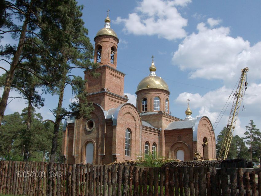 Бийск. Макарьево-Покровский монастырь. общий вид в ландшафте, Монастырский собор Покрова Божией матери