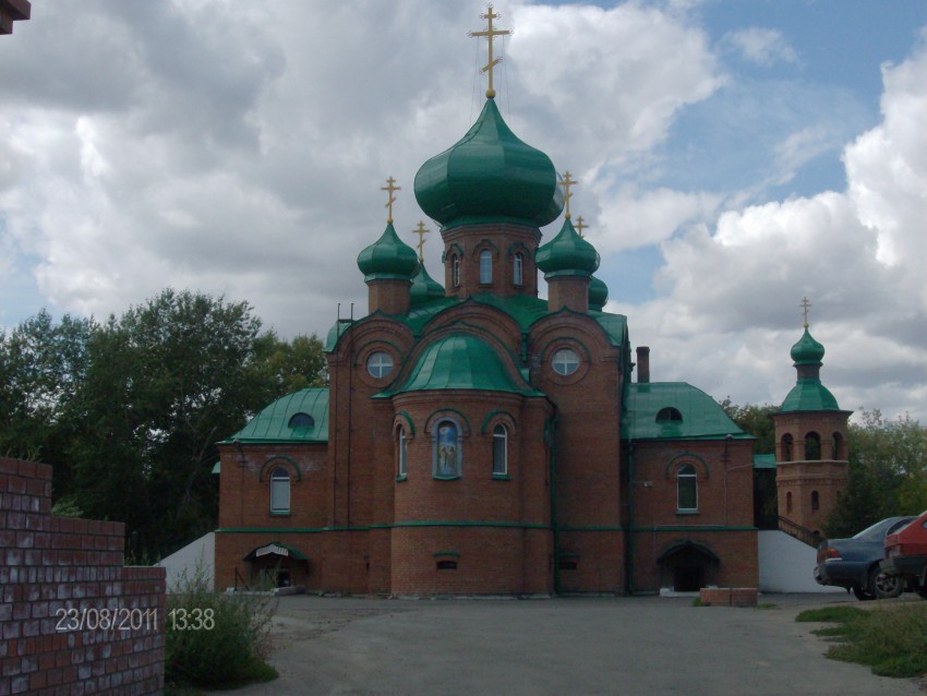 Барнаул. Церковь Богоявления Господня. фасады