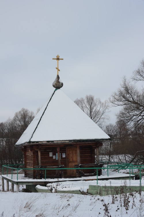 Нарышкино. Часовня Николая Чудотворца. общий вид в ландшафте