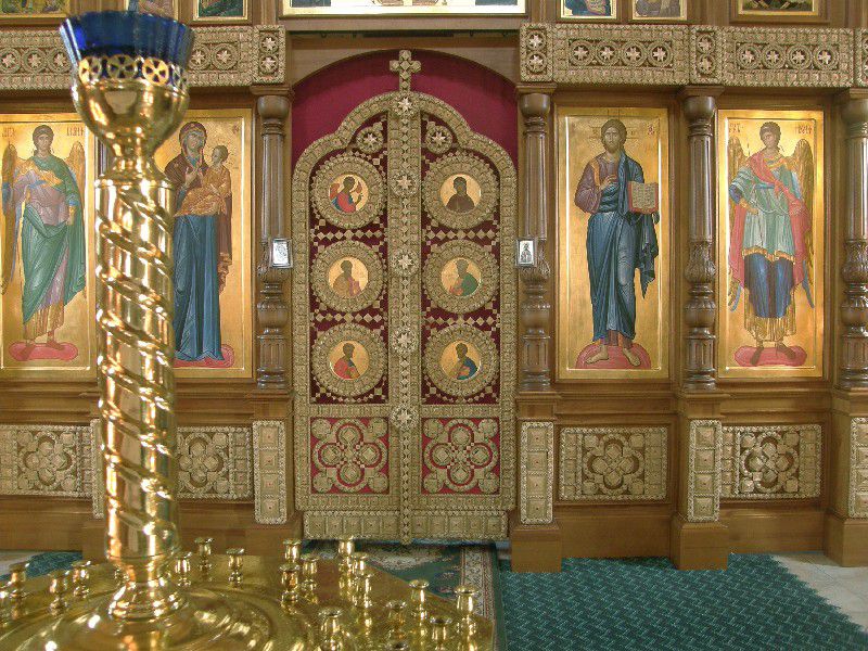 Церковь Иоанна Предтечи, Птичь (Пуховичский район, Беларусь, Минская область). интерьер и убранство, Иконостас верхнего храма