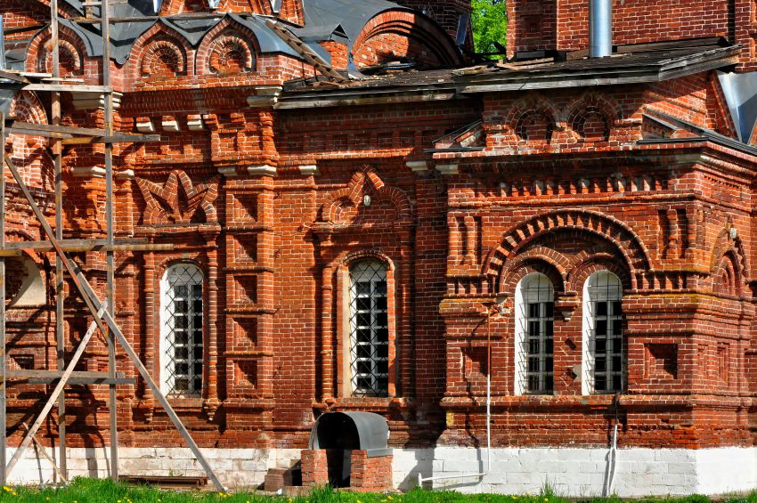 Церковь Рождества Христова, Гололобово (Коломенский городской округ, Московская область). архитектурные детали