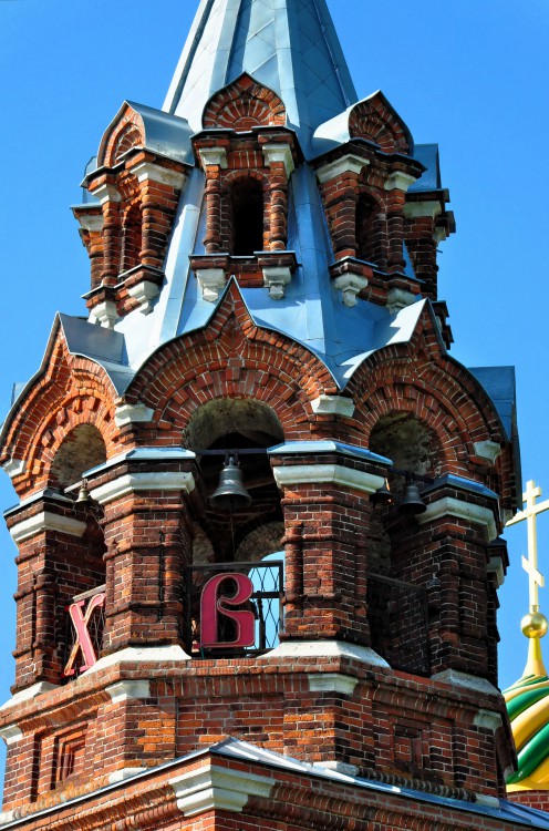 Церковь Рождества Христова, Гололобово (Коломенский городской округ, Московская область). архитектурные детали