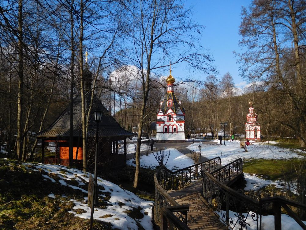Храмовый комплекс. Подворье Давидовой пустыни на Святом источнике, Талеж (Чеховский городской округ, Московская область). фасады, Под №14. Лестницы