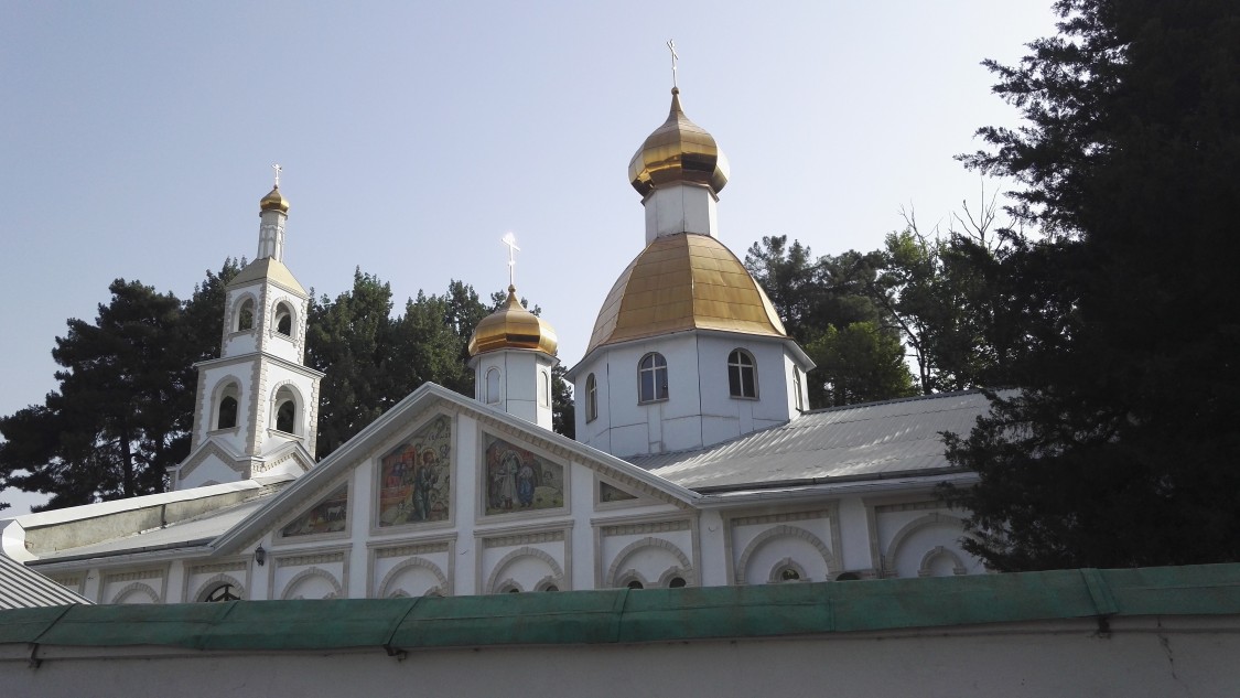 Кафедральный собор Николая Чудотворца, Душанбе (Таджикистан, Прочие страны). архитектурные детали