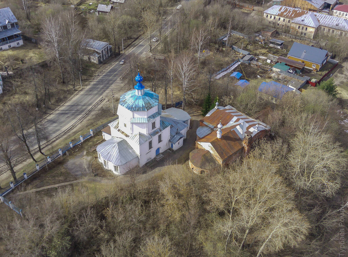 Храмовый комплекс. Церкви Успения Пресвятой Богородицы и Рождества Христова, Кинешма (Кинешемский район, Ивановская область). фасады, Вид с северо-востока