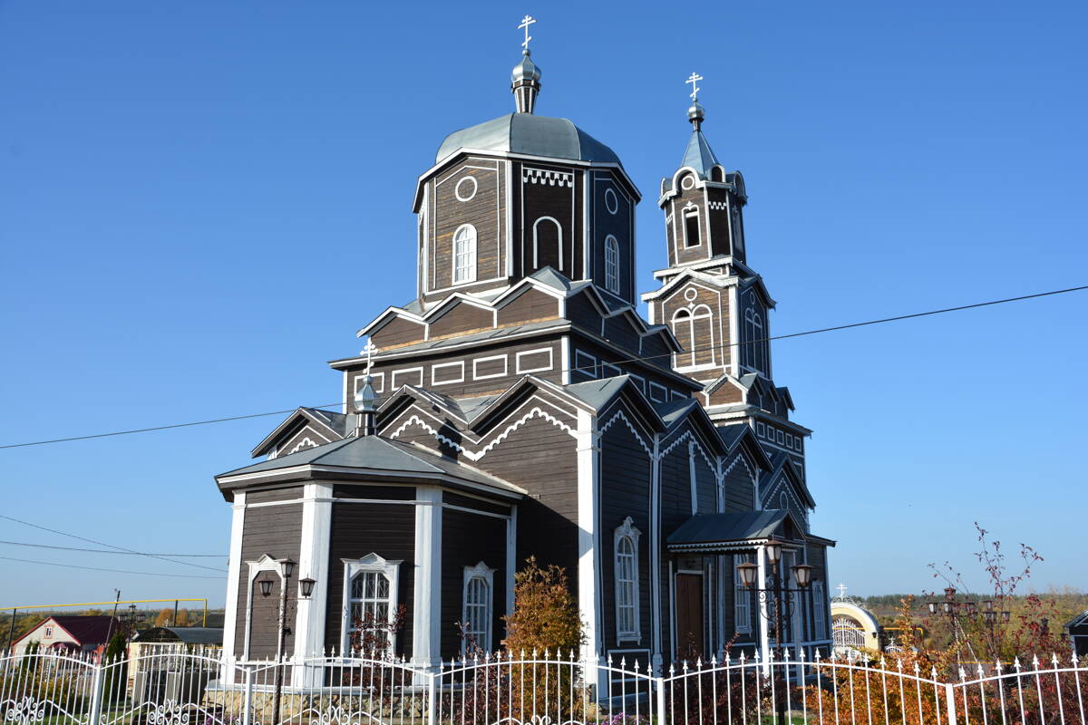 Церковь Михаила Архангела, Холстовка (Павловский район, Ульяновская область). фасады