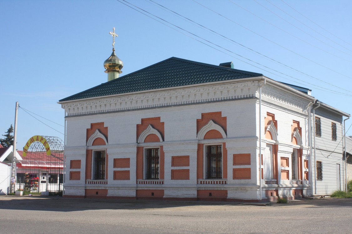 Бежецк. Часовня Николая Чудотворца и Александры Римской. фасады